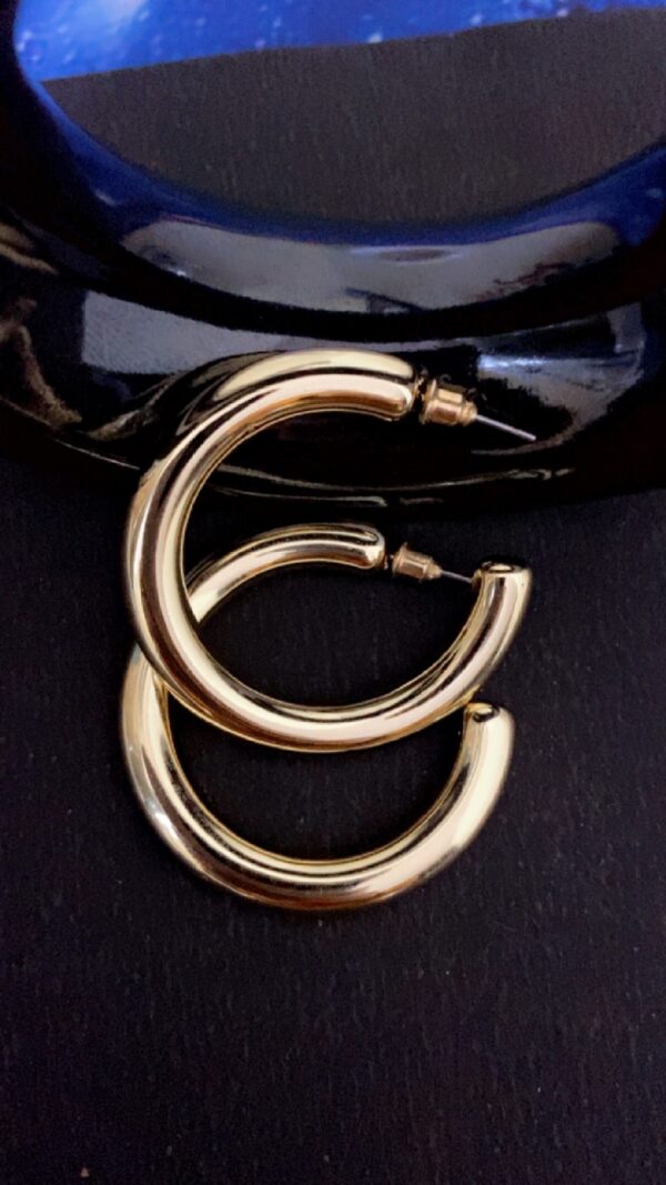 Golden Light Weight Hoops