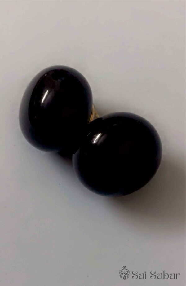 Black Pearl Earrings - Image 3