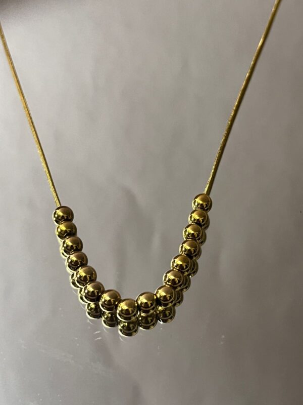 Golden Pearl Necklace - Image 2