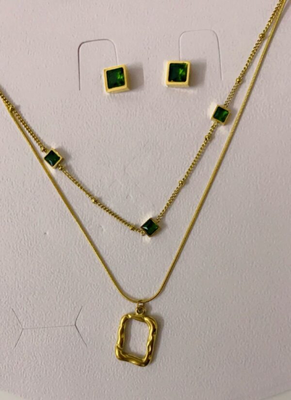 Golden Chains with Earrings